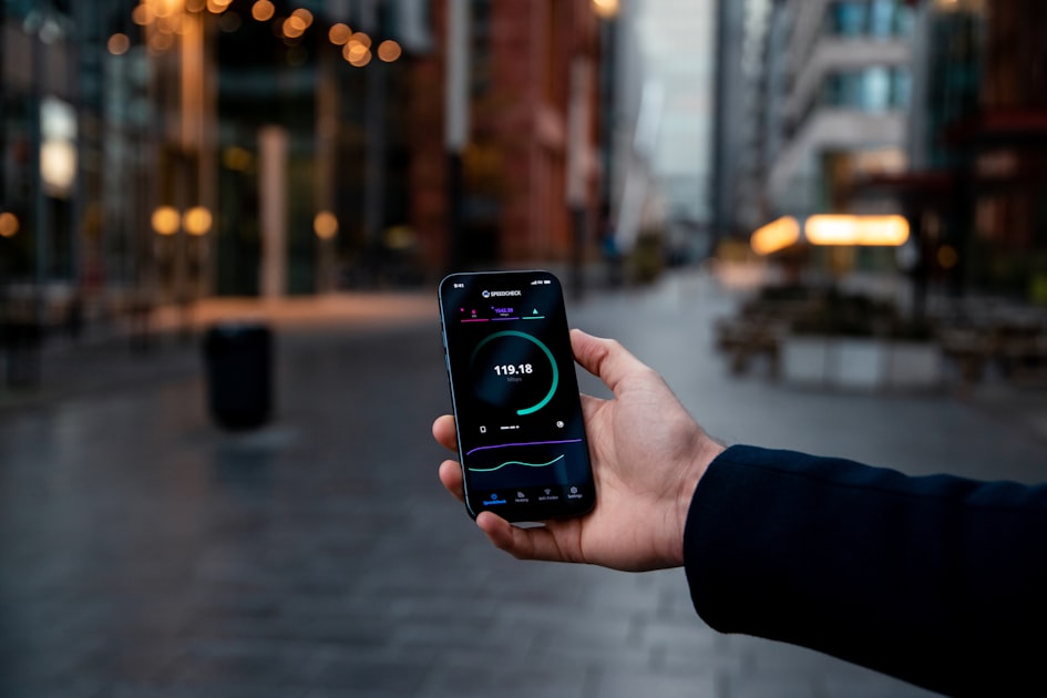 person holding black smartphone during daytime — Sim Viettel Cho Học Sinh Sinh Viên — Data Nhiều, Giá Rẻ
